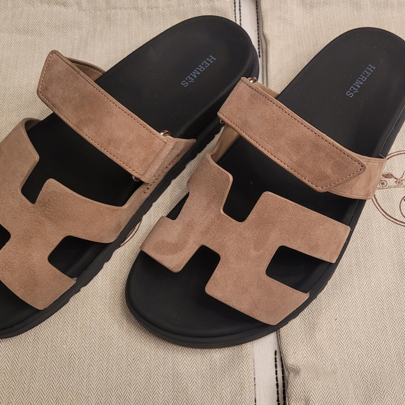 HERMÈS SANDALS - Picture 1 of 12